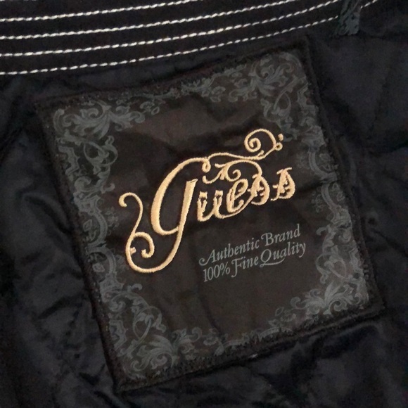 Cropped Guess Jacket - Picture 2 of 3